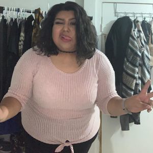 Meet your Posher, Nallely